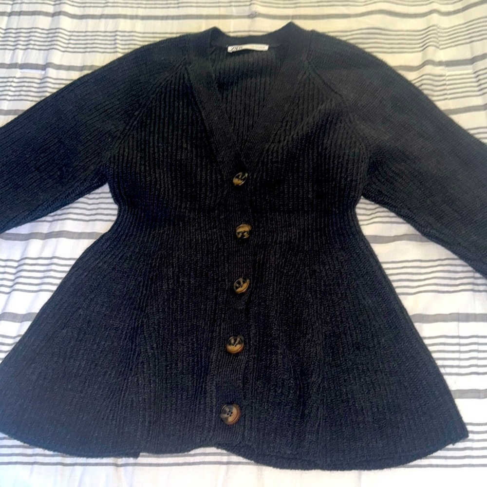 Sweater, Zara, size XL, color Dark Gray.